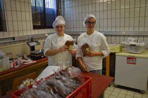 47065835 1983380678410429 2218064318748950528 o